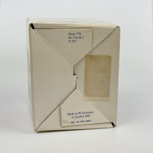 M.J. Hummel Christmas Bell "Letter To Santa Claus" 1990 Second Edition Porcelain - Picture 14 of 14